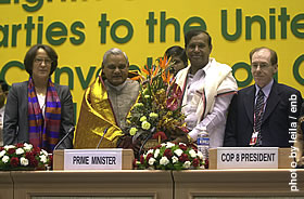 Prime Minister Vajpayee and Environment Minister T R Baalu at the UNFCC meet at New Delhi in October. Photo courtesy, UNFCCC website
